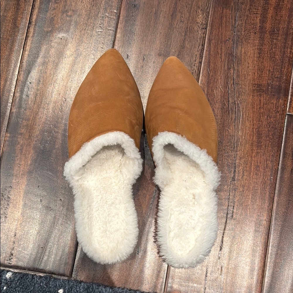 Cozy Brown Shearling-Lined Mules
